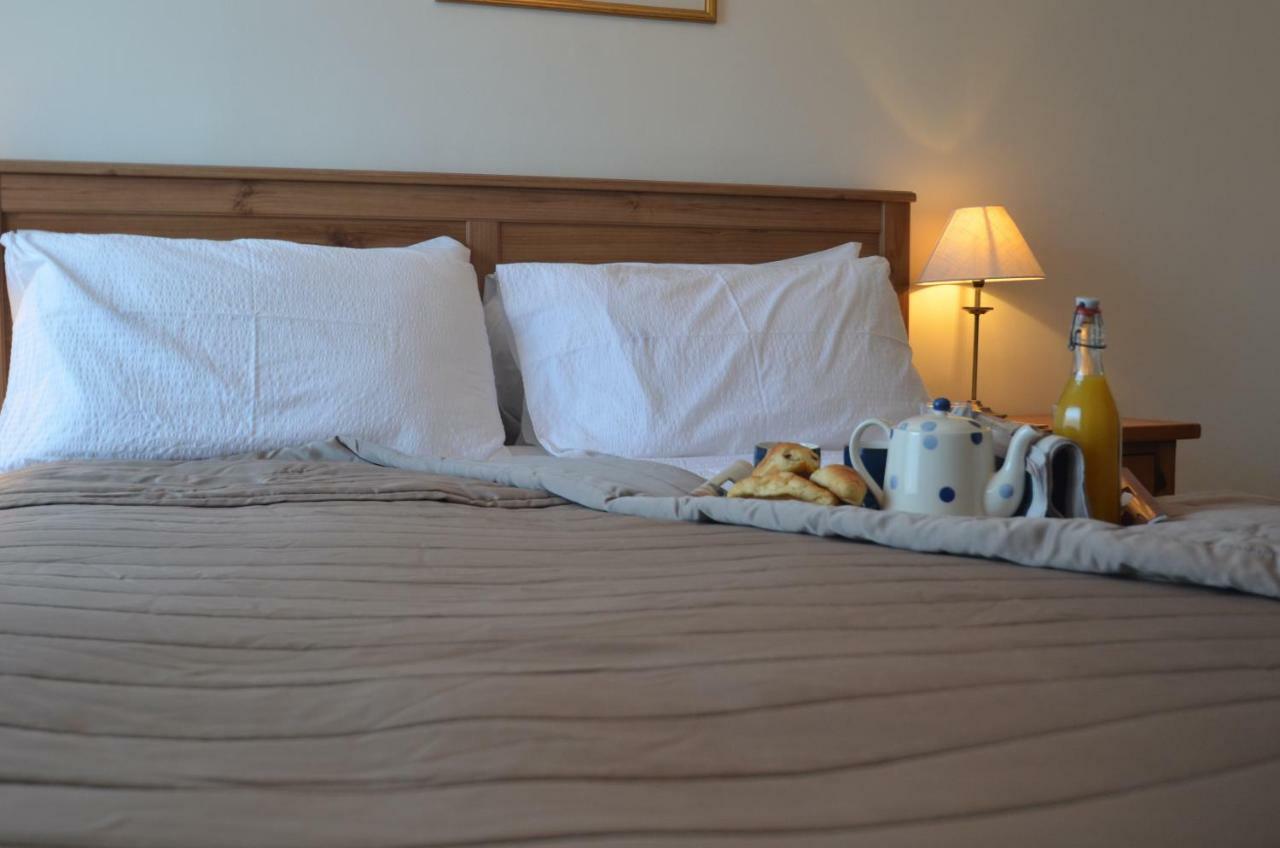 Crown Cottage Рай Екстериор снимка